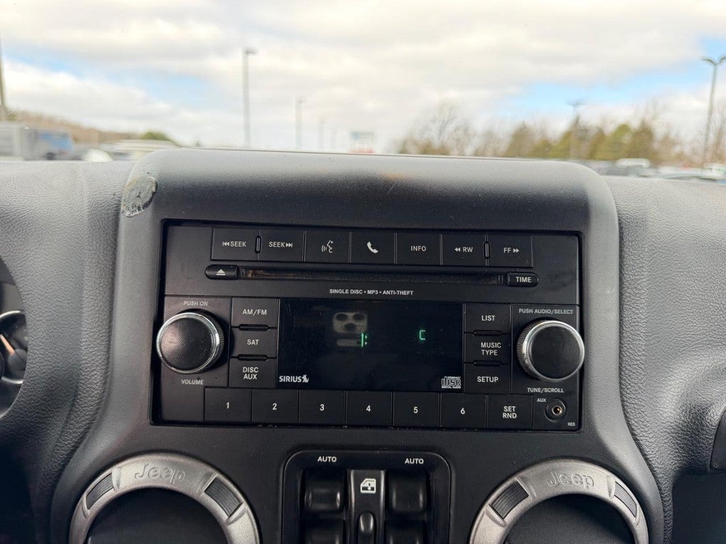 2016 Jeep Wrangler Sport