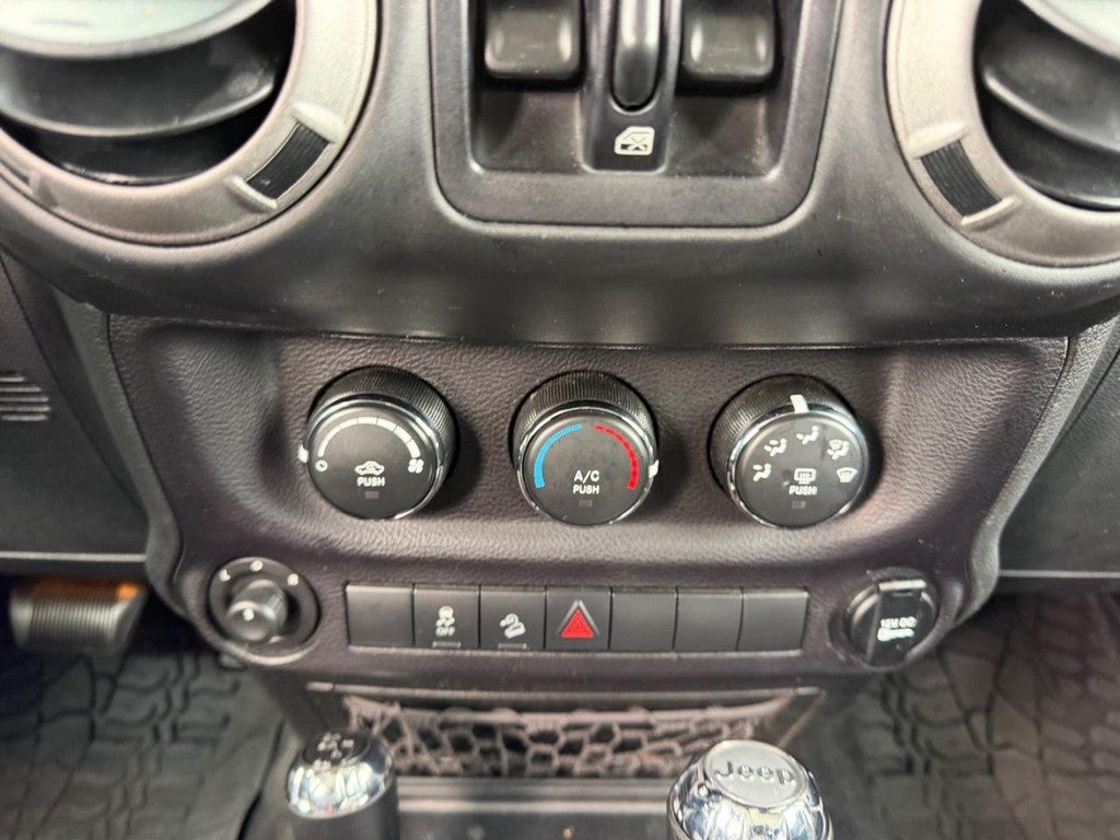 2016 Jeep Wrangler Sport