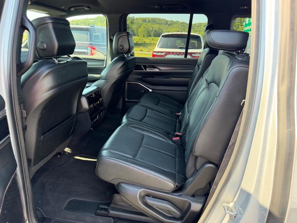 2024 Jeep Wagoneer Series II