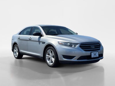 2018 Ford Taurus SE