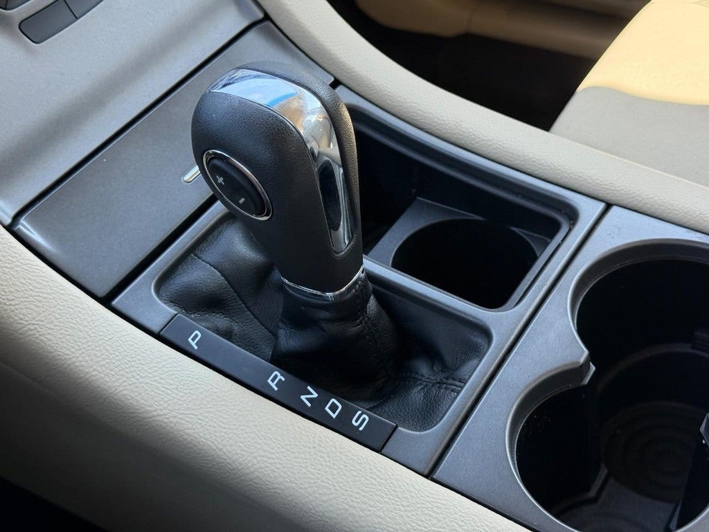 2018 Ford Taurus SE