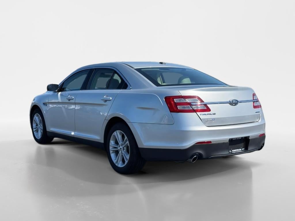 2018 Ford Taurus SE