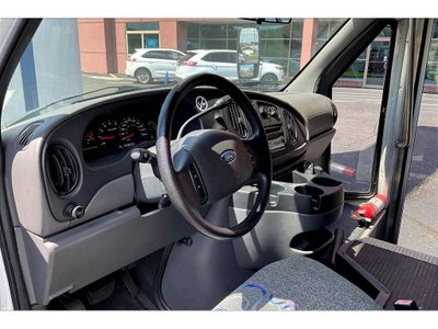 2008 Ford E-450 Super Duty Base