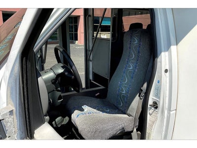 2008 Ford E-450 Super Duty Base