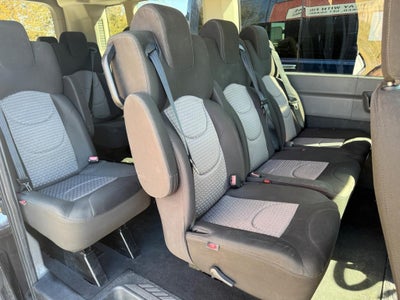 2023 Ford Transit Wagon XLT