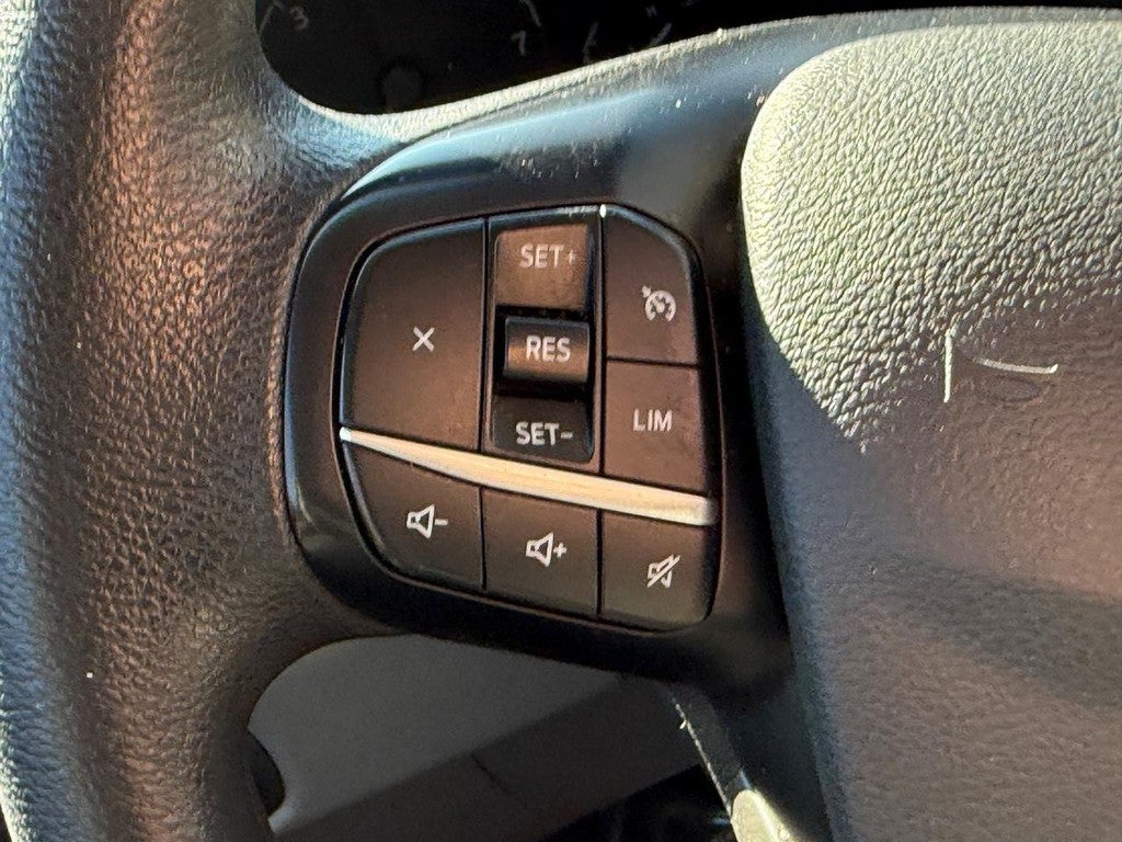 2023 Ford Transit Wagon XLT