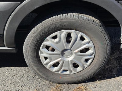 2023 Ford Transit Wagon XLT