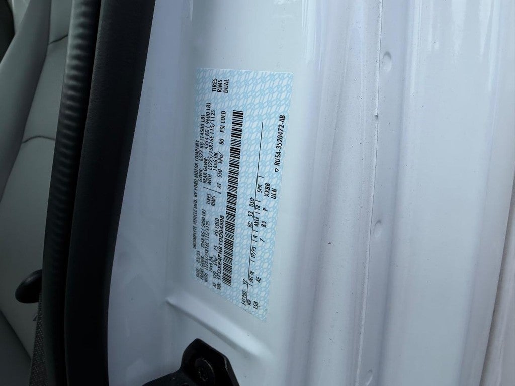 2026 Ford E-450 Super Duty Base