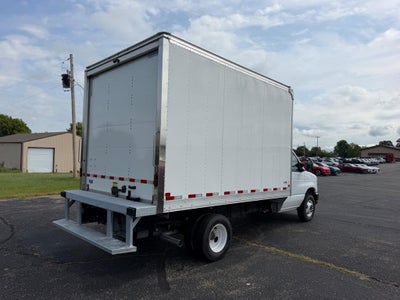 2026 Ford E-450 Super Duty Base