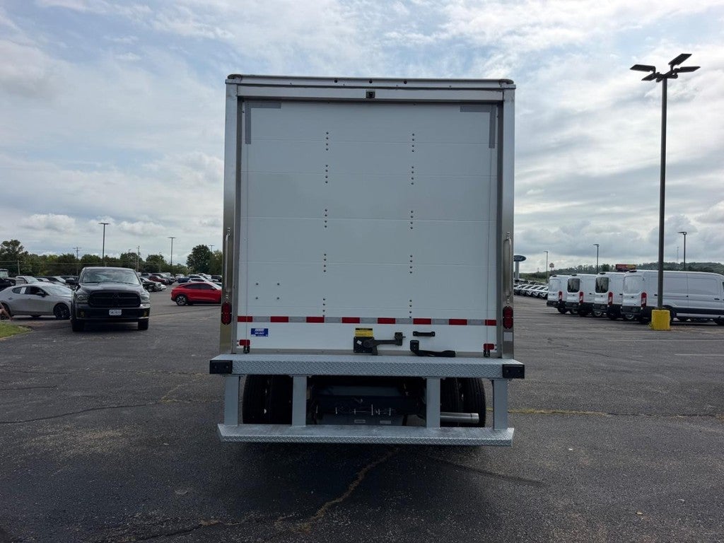 2026 Ford E-450 Super Duty Base