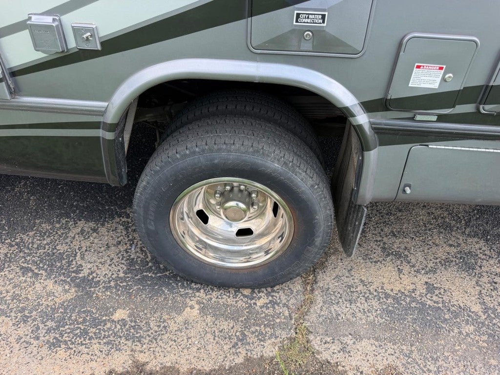 2018 Ford E-450 Super Duty Base