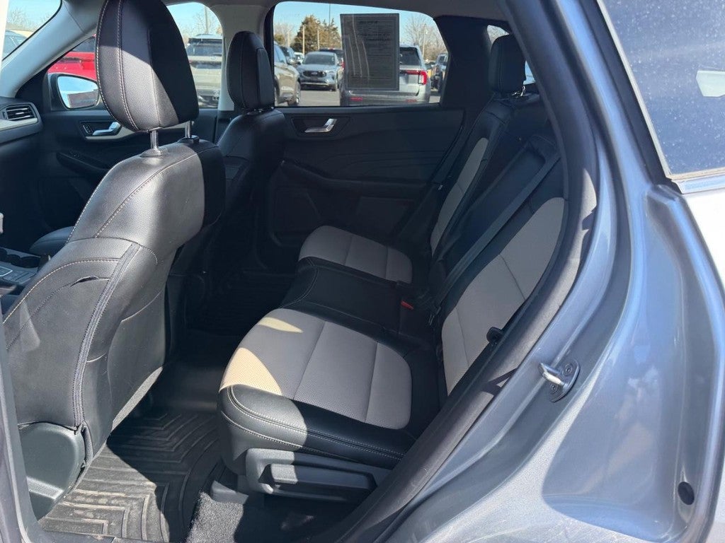 2022 Ford Escape Hybrid Titanium Hybrid