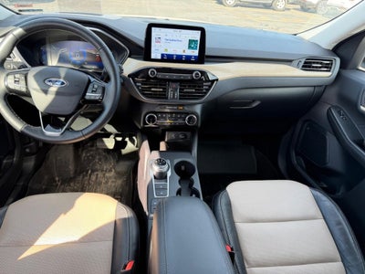 2022 Ford Escape Hybrid Titanium Hybrid