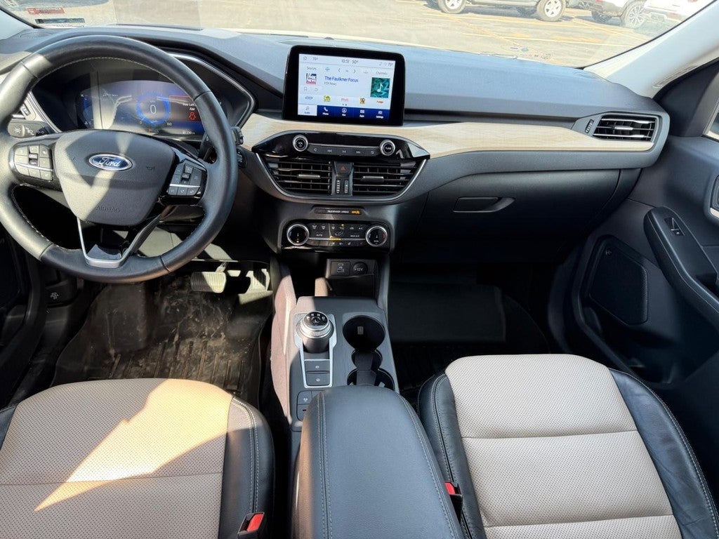 2022 Ford Escape Hybrid Titanium Hybrid