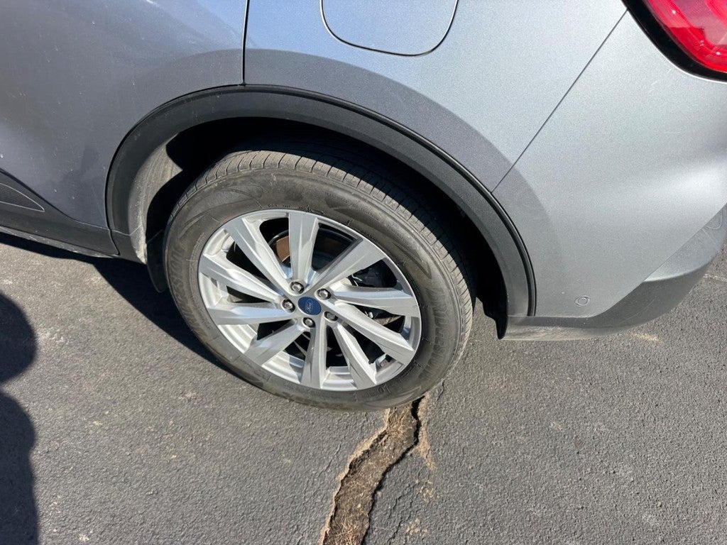 2022 Ford Escape Hybrid Titanium Hybrid