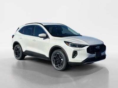 2026 Ford Escape Platinum