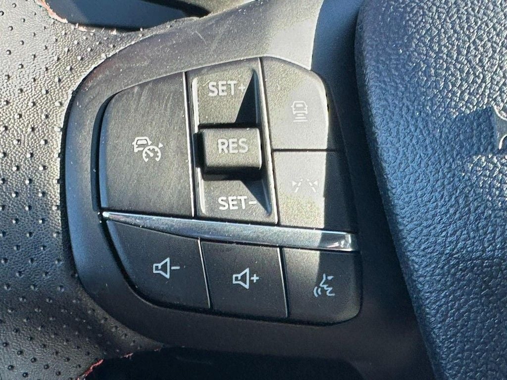 2026 Ford Escape ST-Line Select