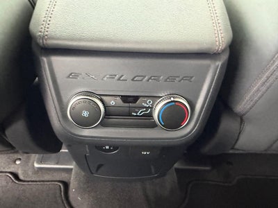 2027 Ford Explorer Active w/200A Pkg