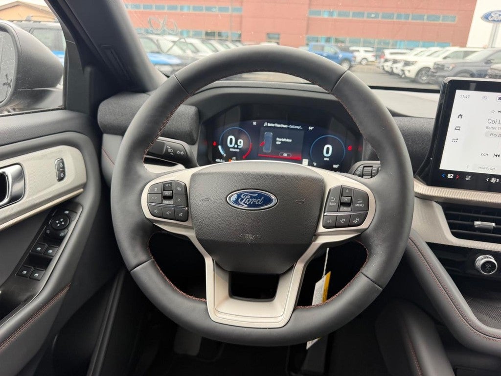 2027 Ford Explorer Active w/200A Pkg