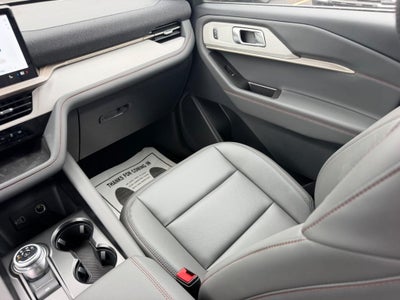 2027 Ford Explorer Active w/200A Pkg