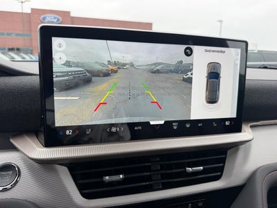 2027 Ford Explorer Active w/200A Pkg