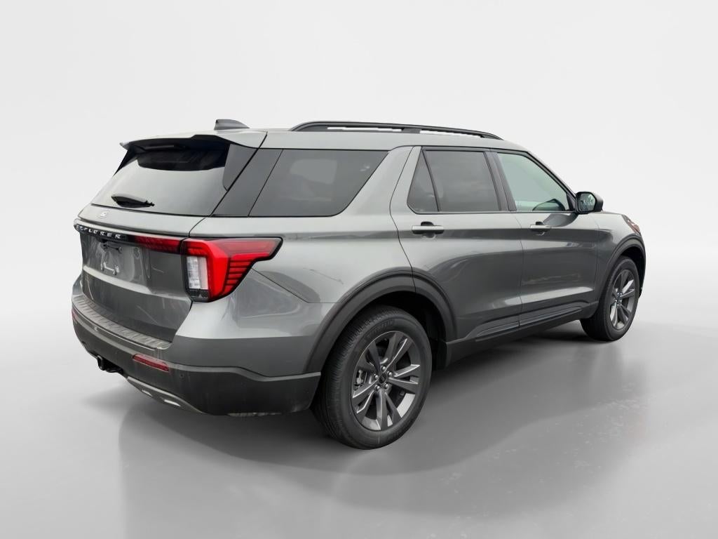 2027 Ford Explorer Active w/200A Pkg