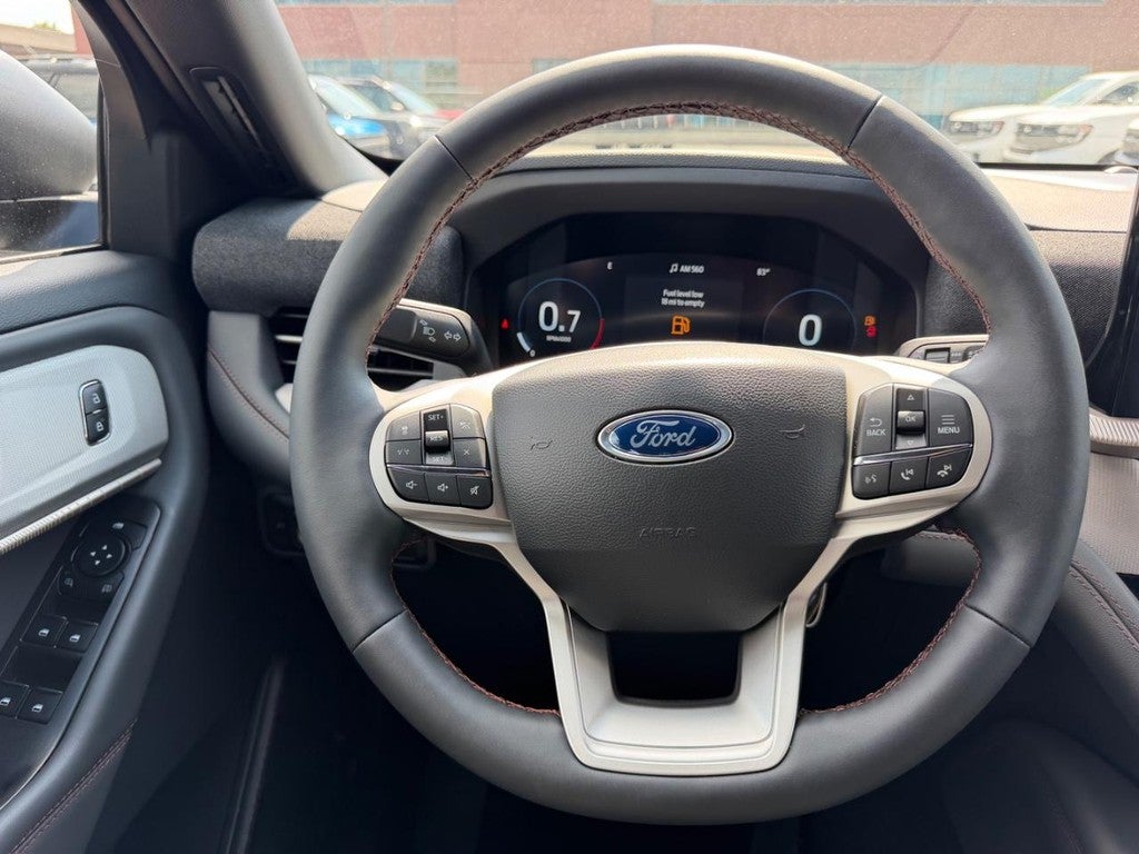 2027 Ford Explorer Active w/200A Pkg