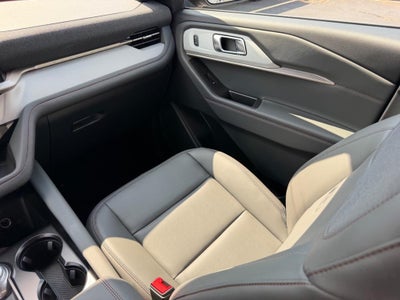 2027 Ford Explorer Active w/200A Pkg