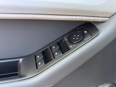 2027 Ford Explorer Active w/200A Pkg