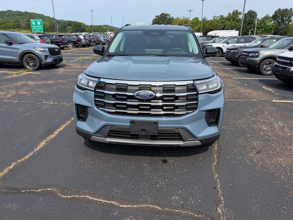 2026 Ford Explorer Active w/200A Pkg