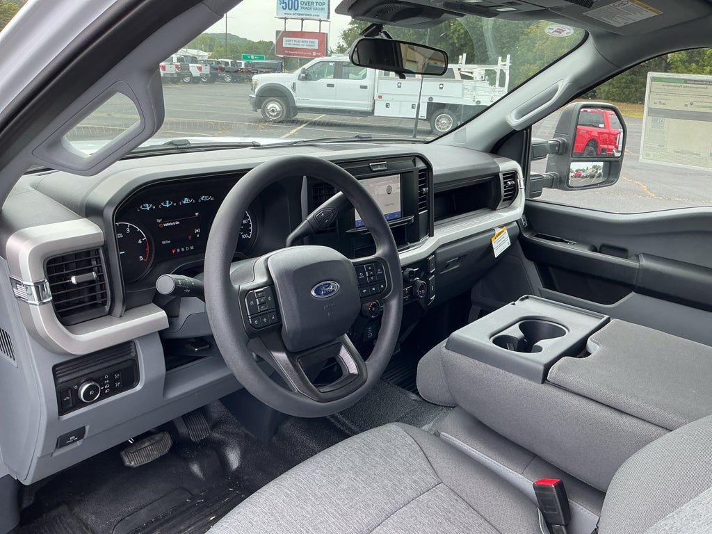 2025 Ford F-250 XL