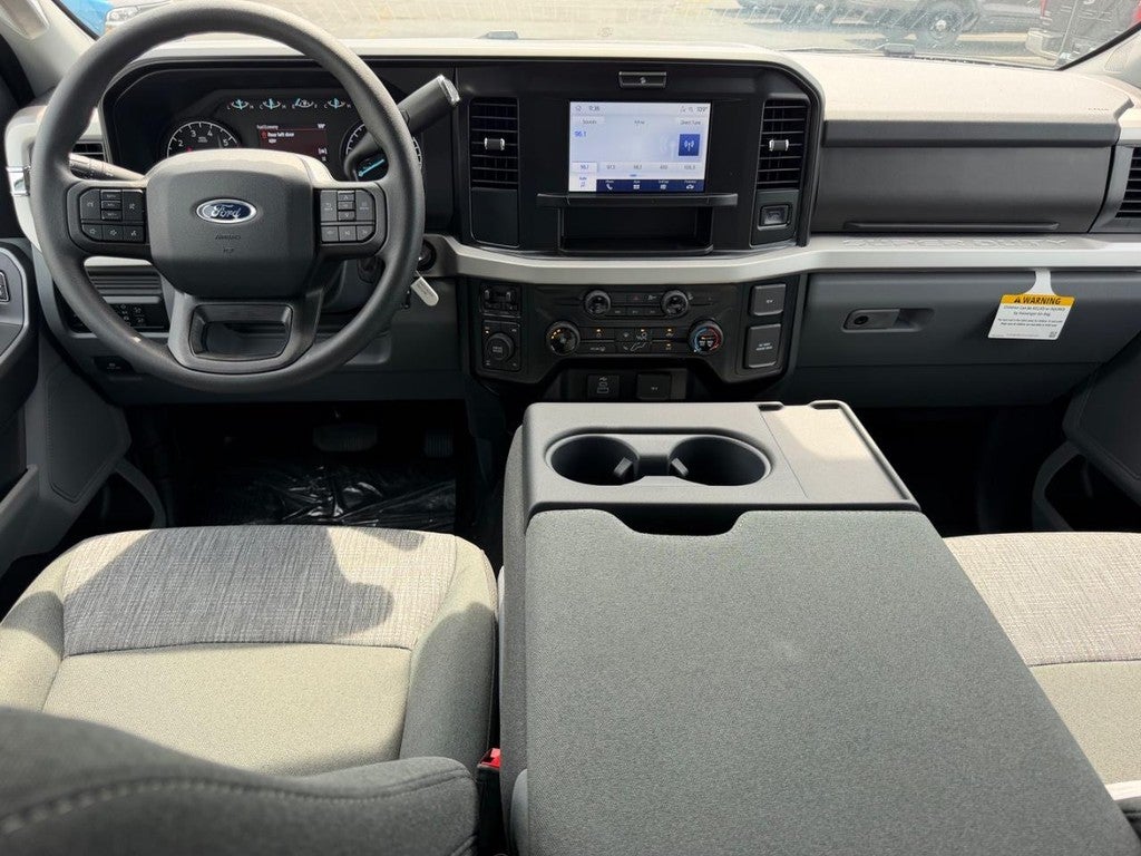 2026 Ford F-350 XLT