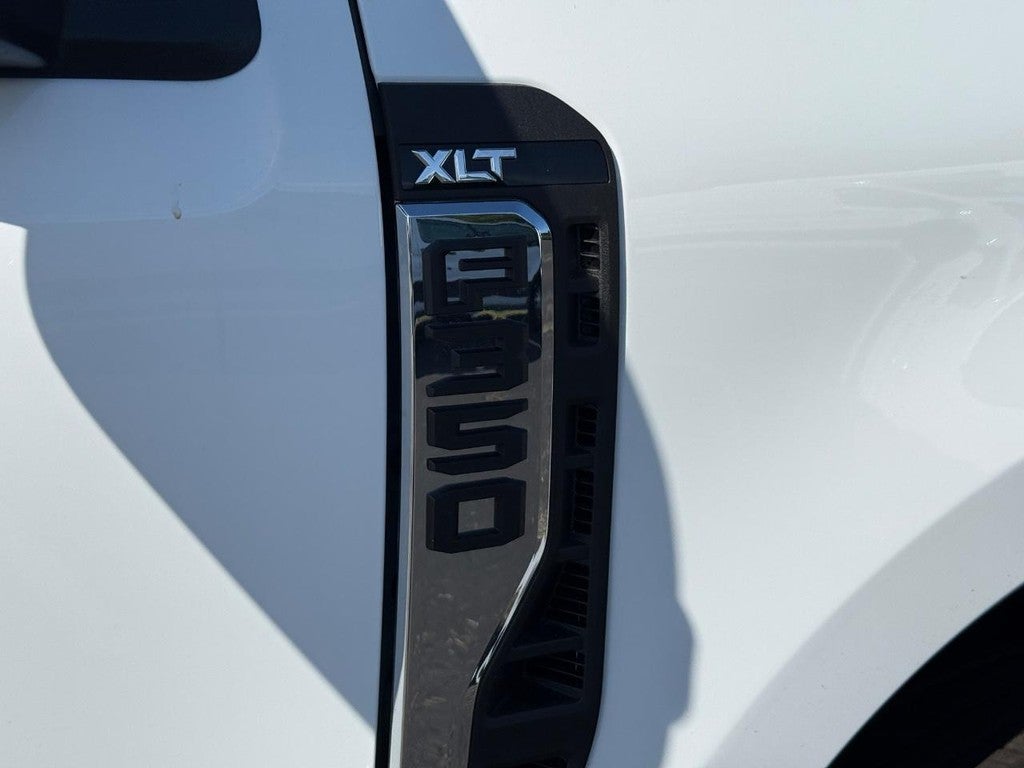 2026 Ford F-350 XLT