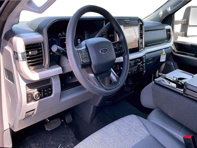 2025 Ford F-350 XLT