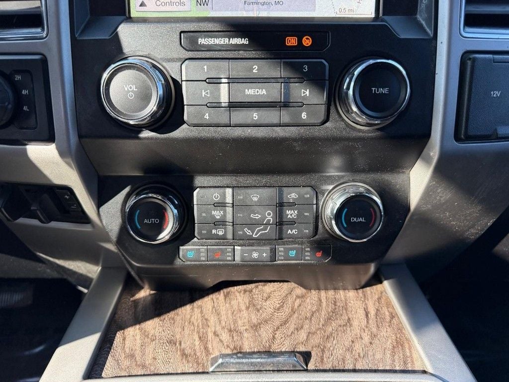 2019 Ford F-350 LARIAT