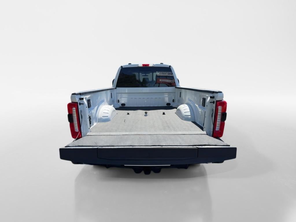 2025 Ford F-350 LARIAT