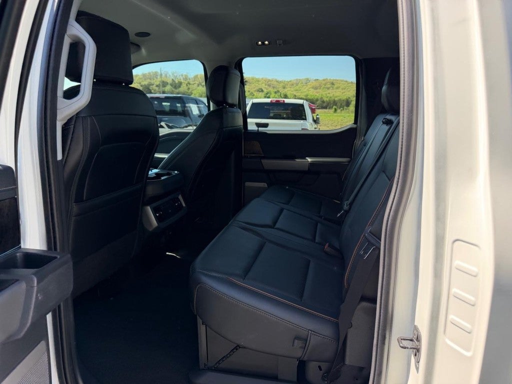 2025 Ford F-350 LARIAT