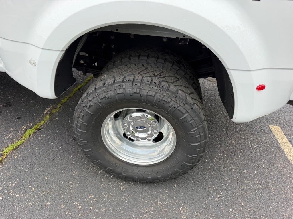 2024 Ford F-350 XLT