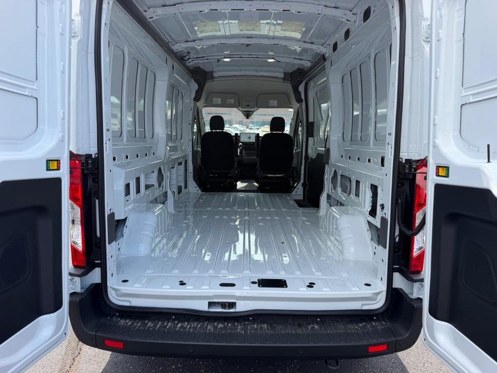 2026 Ford Transit Van Base