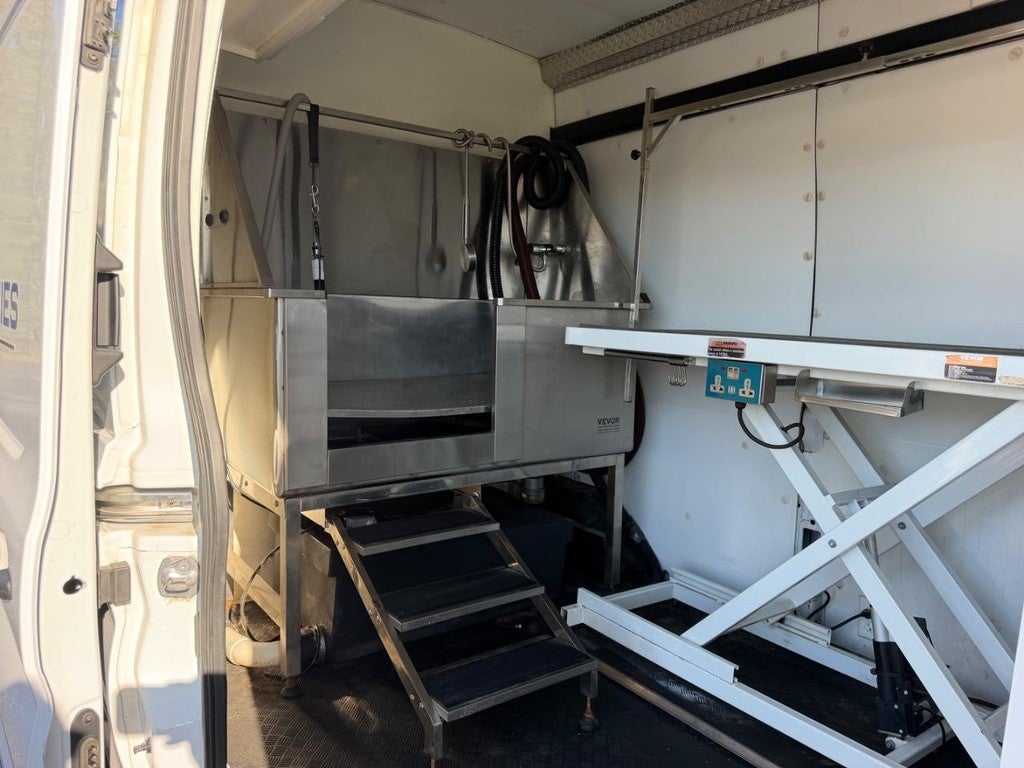 2023 Ford Transit Van Base