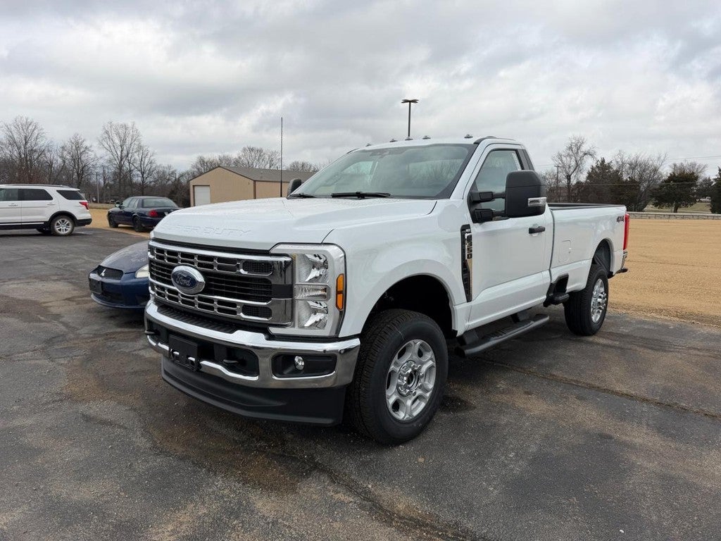 2026 Ford F-350 XLT
