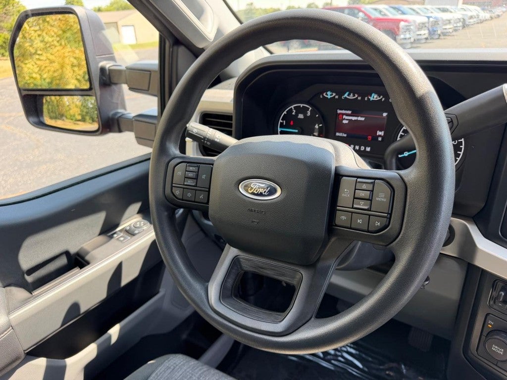 2023 Ford F-350 XLT