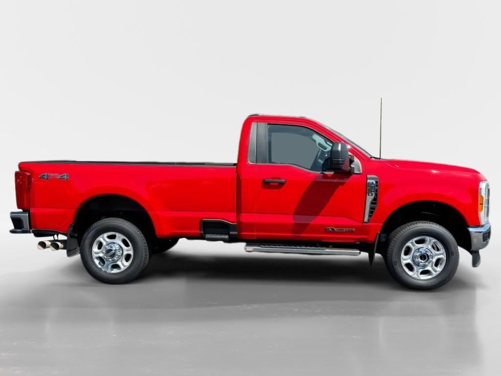 2023 Ford F-350 XLT