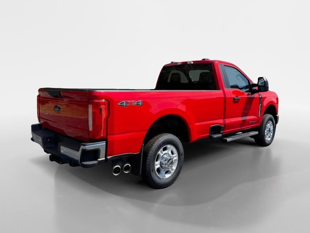 2023 Ford F-350 XLT