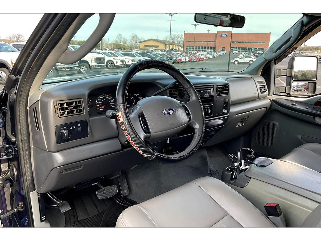 2003 Ford F-350 Truck