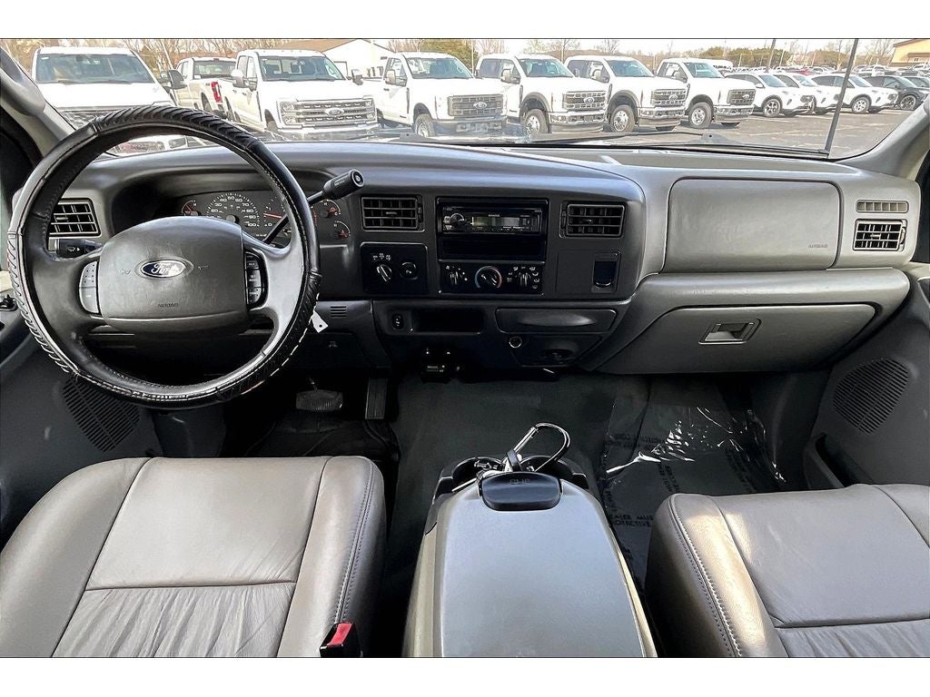 2003 Ford F-350 Truck