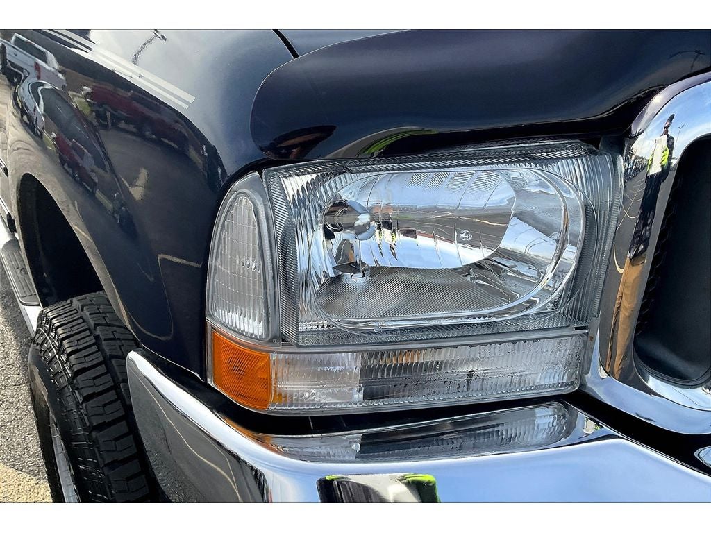 2003 Ford F-350 Truck