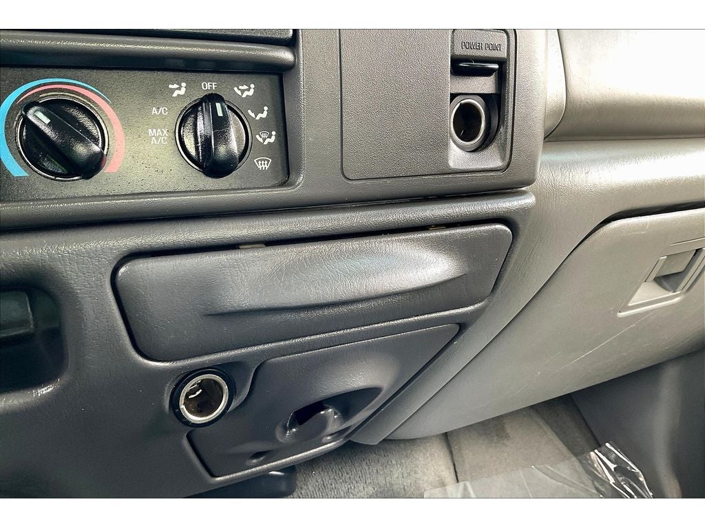 2003 Ford F-350 Truck