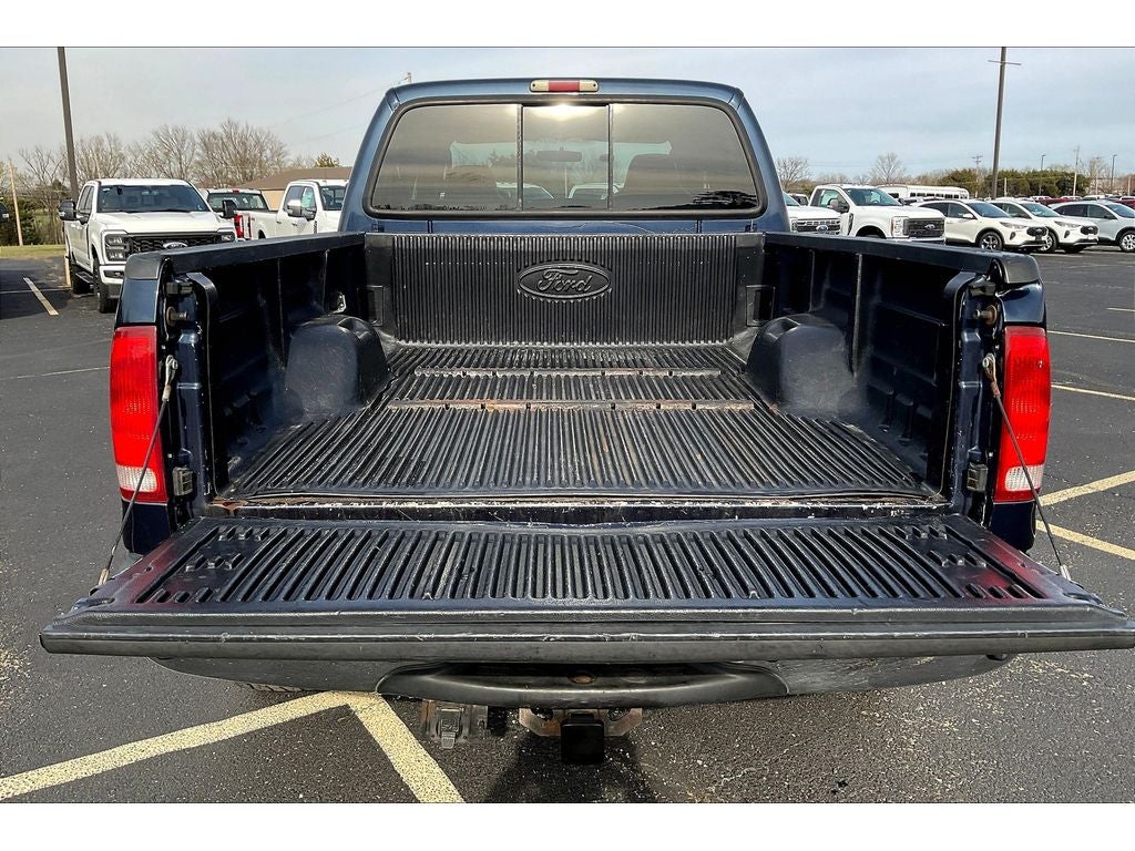 2003 Ford F-350 Truck