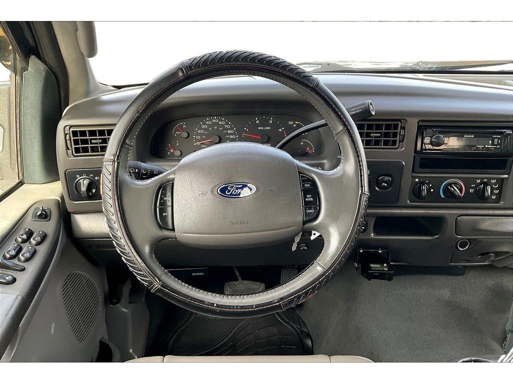 2003 Ford F-350 Truck